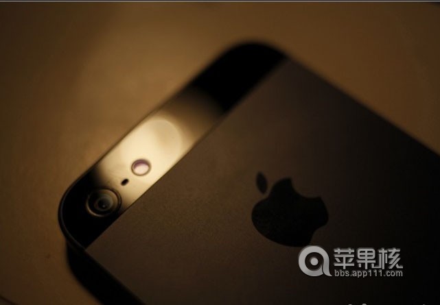關(guān)于iPhone5鏡頭炫光的問題詳解
