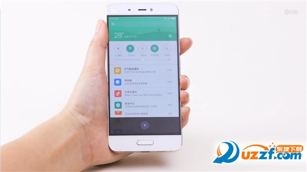 看看最新的miui8通知欄